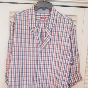 Izod button up